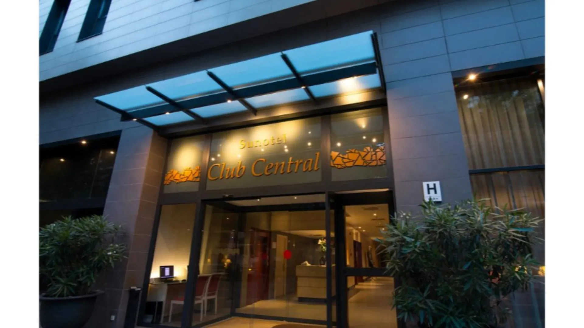 Sunotel Club Central Barcelona Hotel