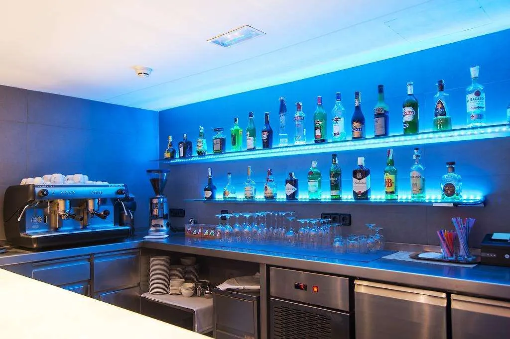 Sunotel Club Central Barcelona Hotel